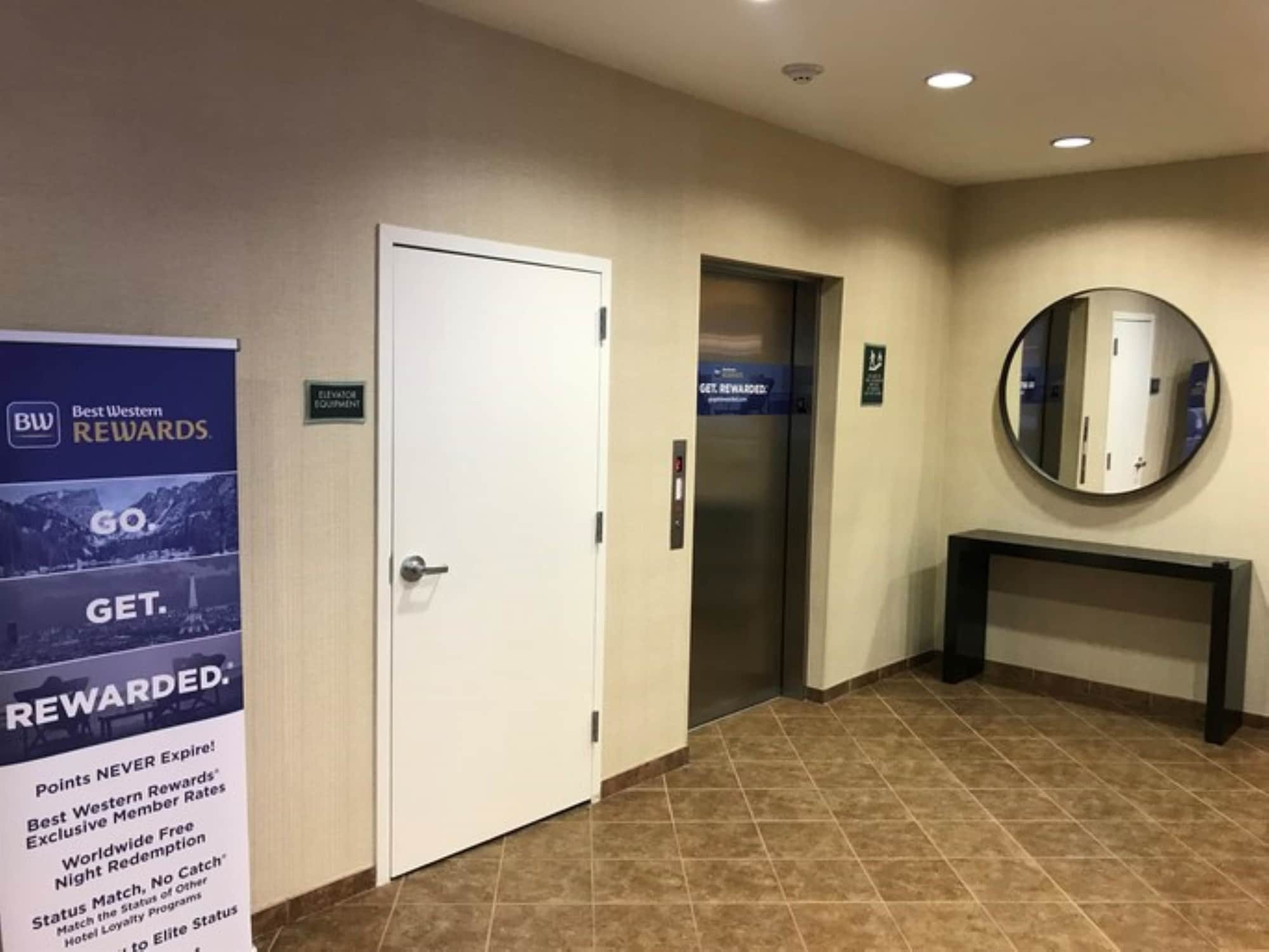 Best Western Dothan Inn & Suites Ngoại thất bức ảnh